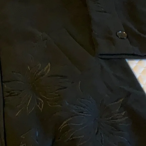 Susan Graver Black Button up Coat with floral embroidery - Picture 4 of 7